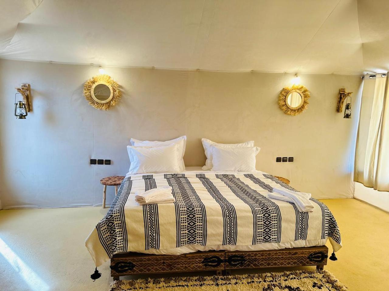 Merzouga Top Luxury Camp Dış mekan fotoğraf